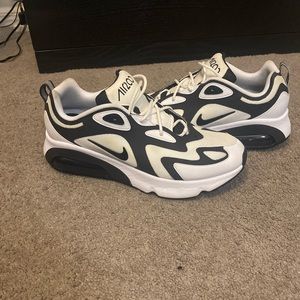Nike Air Max 200